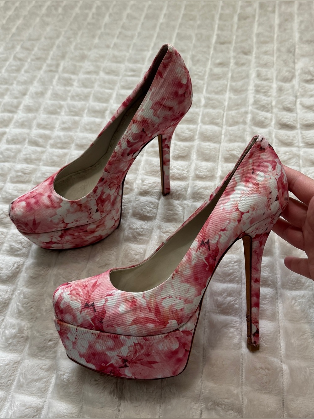 Alice + Olivia 40 Larimore Pink & White Floral Platform Stiletto Heelsโ US 10